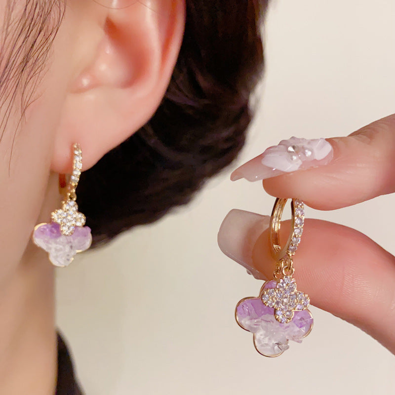 14K Gold Zircon Crystal 4-Leaf Flower Huggie Earrings – Elegant Design