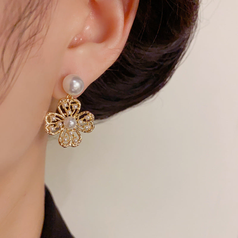 Luxury Pearl & Hollow Four-Leaf Flower Drop Earrings – Floral Design