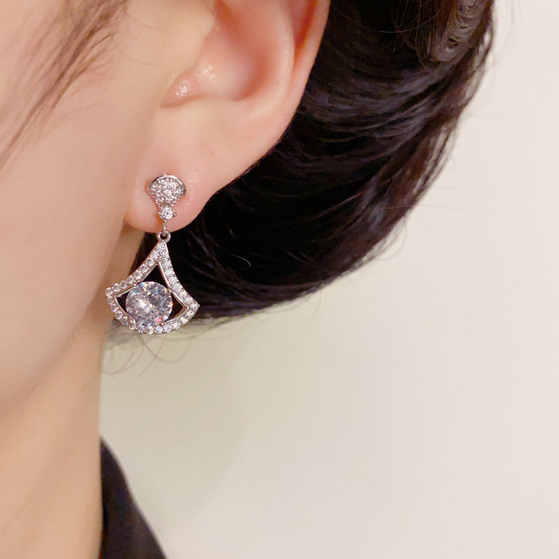 14K Gold Full Rhinestone Dress Drop Earrings – Elegant Chic Design