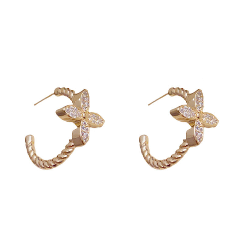 Luxury Zircon Four-Leaf Flower Hoop Earrings – Elegant Flower Design