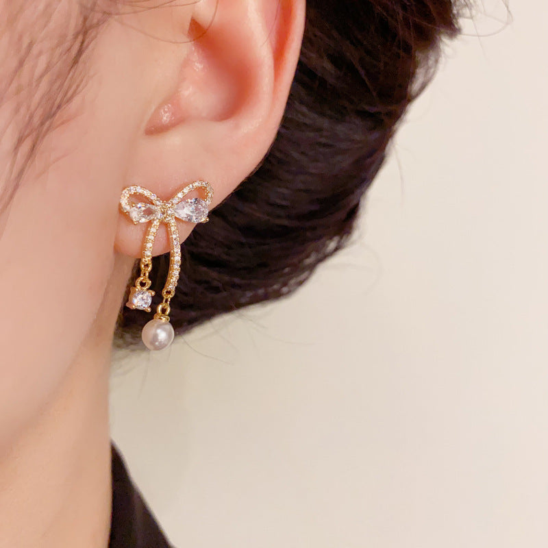 14K Gold Zircon Bowknot Drop Earrings - Chic Elegance Design