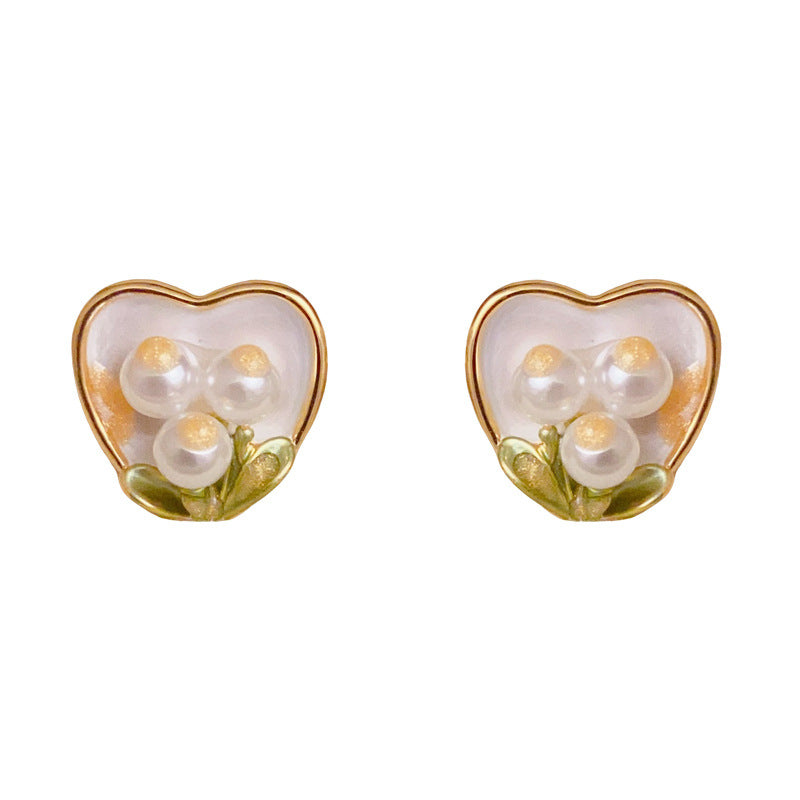 Enamel Pearl Tulip & Heart Stud Gold Earrings – Elegant Floral Design