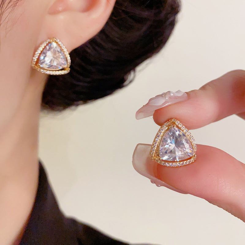 Elegant Full-Zircon Triangle Stud Gold Earrings – Geometric Design