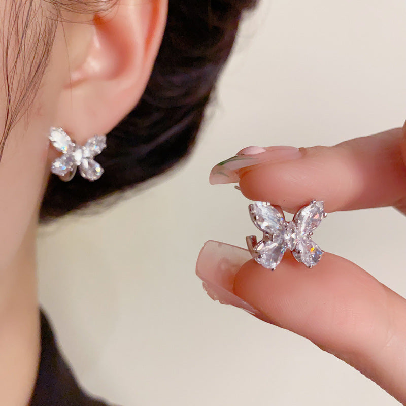 14K Gold Zircon Butterfly C-Shaped Hoop Earrings – Elegant Design