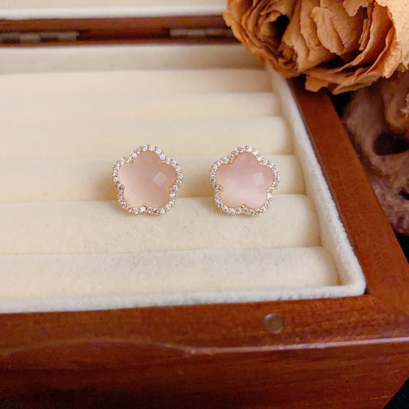 Luxury Crystal Zircon Petal Stud Earrings – Elegant Floral Design
