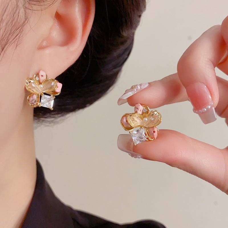 Eaioncol Floral Crushed Crystal Petal Stud Earrings Gold