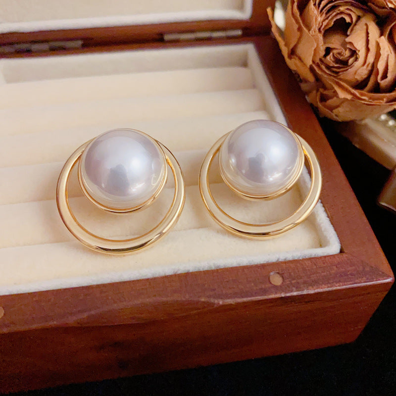 Elegant Large Pearl Round Ring Stud Earrings – Geometric Design