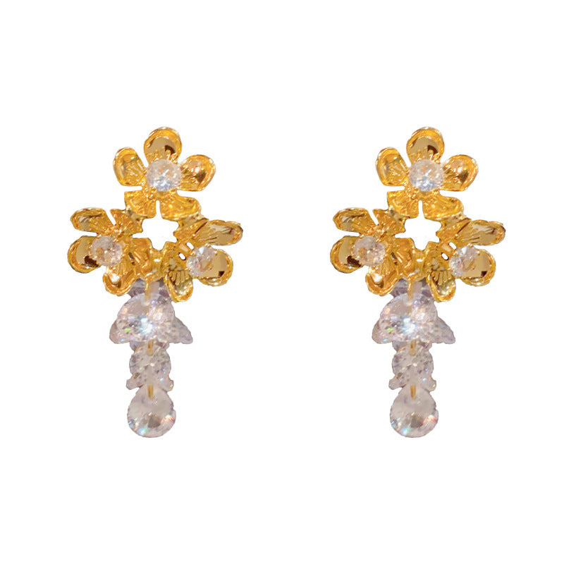 Luxury Metal Petal & Crystal Grape Tassel Drop Earrings –Floral Design