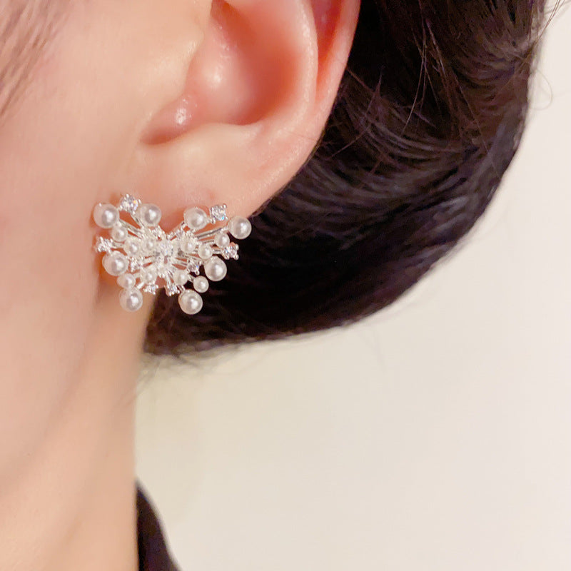 Elegant Zircon & Pearl Butterfly Stud Earrings – Animal Design