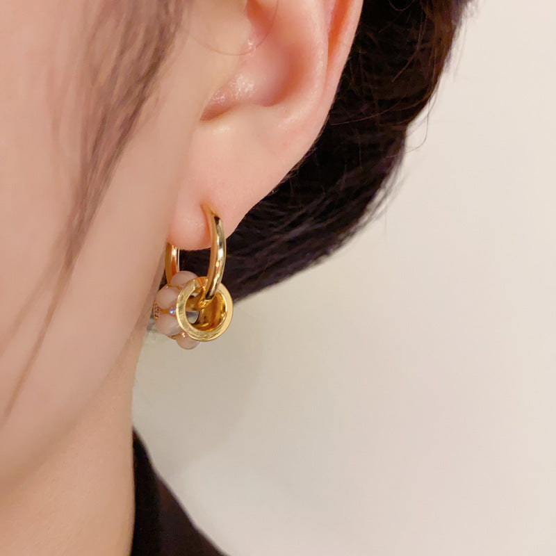 Elegant Pearl Round Ring Dual-Wear Gold Earrings – Geometric Design