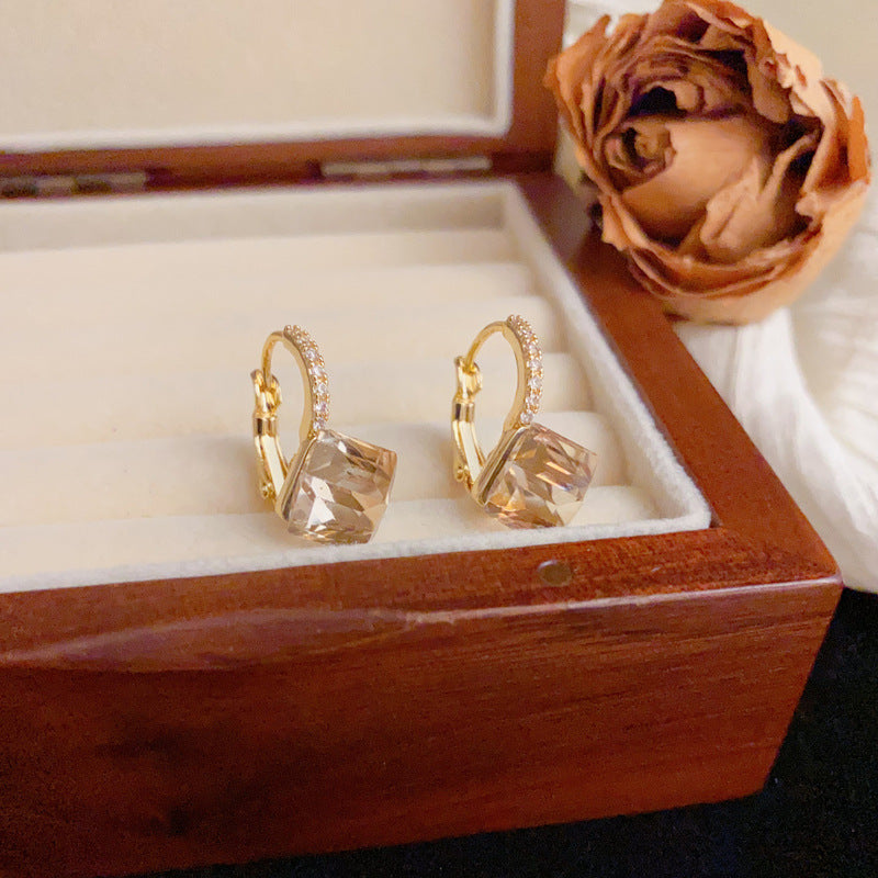 Luxury Square Zircon Geometric Ear Cuff Earrings – Elegant Design