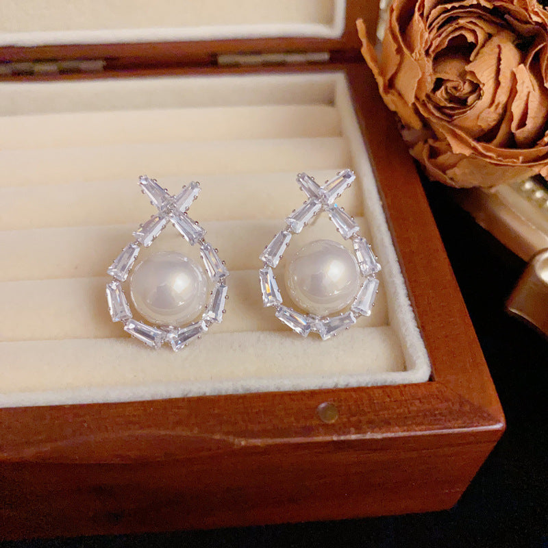 Luxury Zircon Crossed Pearl Droplet Earrings – Elegant Design
