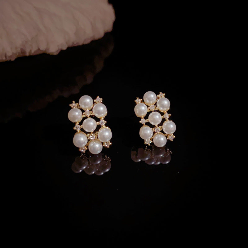 14K Gold-Plated Geometric Hollow Pearl Stud Earrings – Minimalist Chic