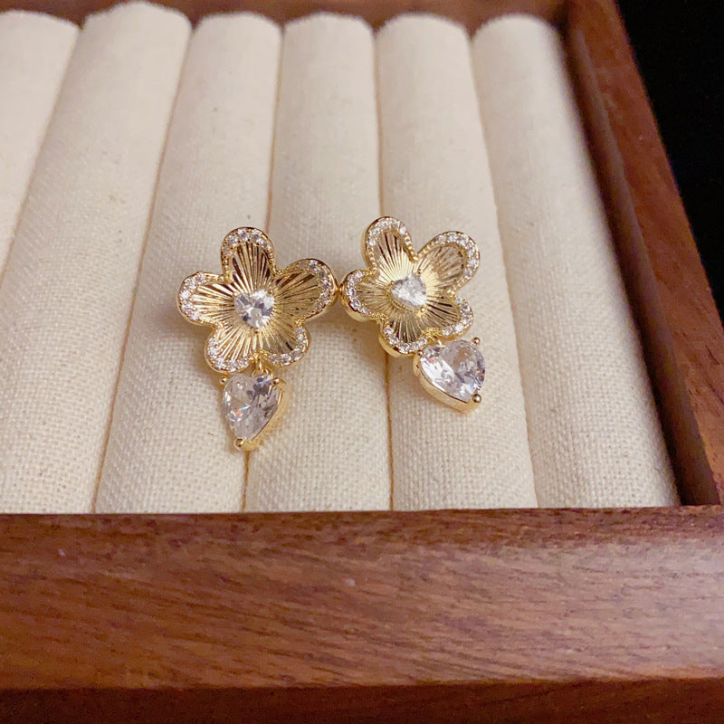 14K Gold-Plated Metal Flower Heart Drop Earrings – Elegant Design