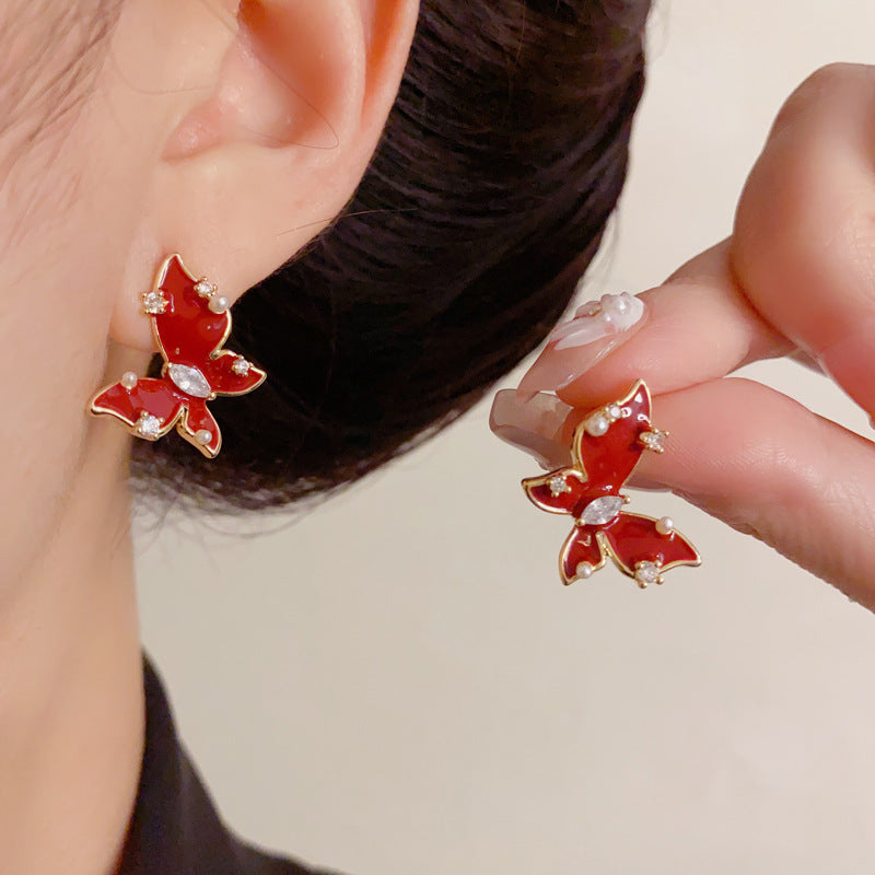 Luxury Red Rhinestone Butterfly Stud Earrings – Elegant Design