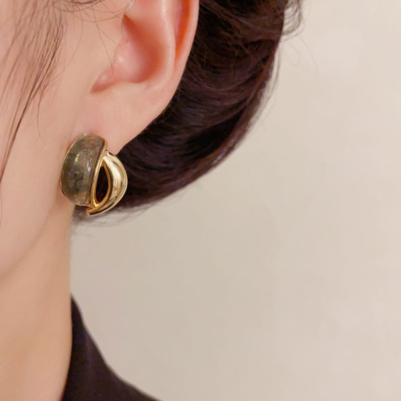 Luxury Resin Metal Cross Stud Earrings – Geometric Design