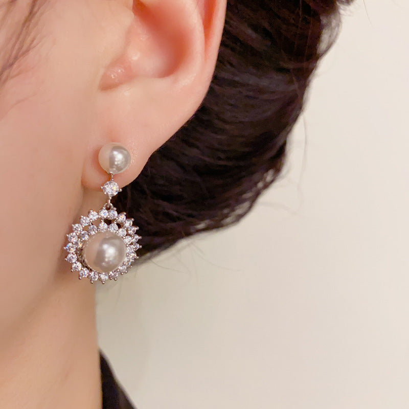 14K Gold Zircon Pearl Sunflower Drop Earrings - Chic Elegance Design