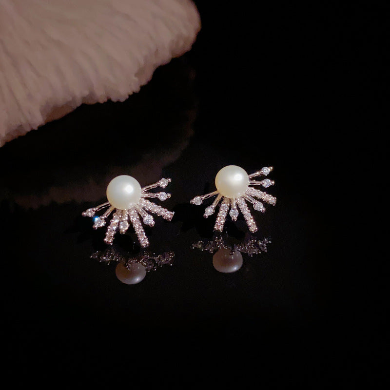 Elegant Zircon Sunflower & Pearl Stud Earrings – Geometric Design