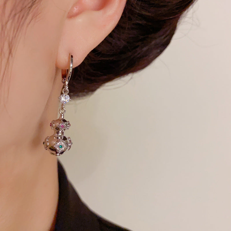 Luxury Zircon Metal Gourd Tassel Ear Cuff Earrings – Elegant Design