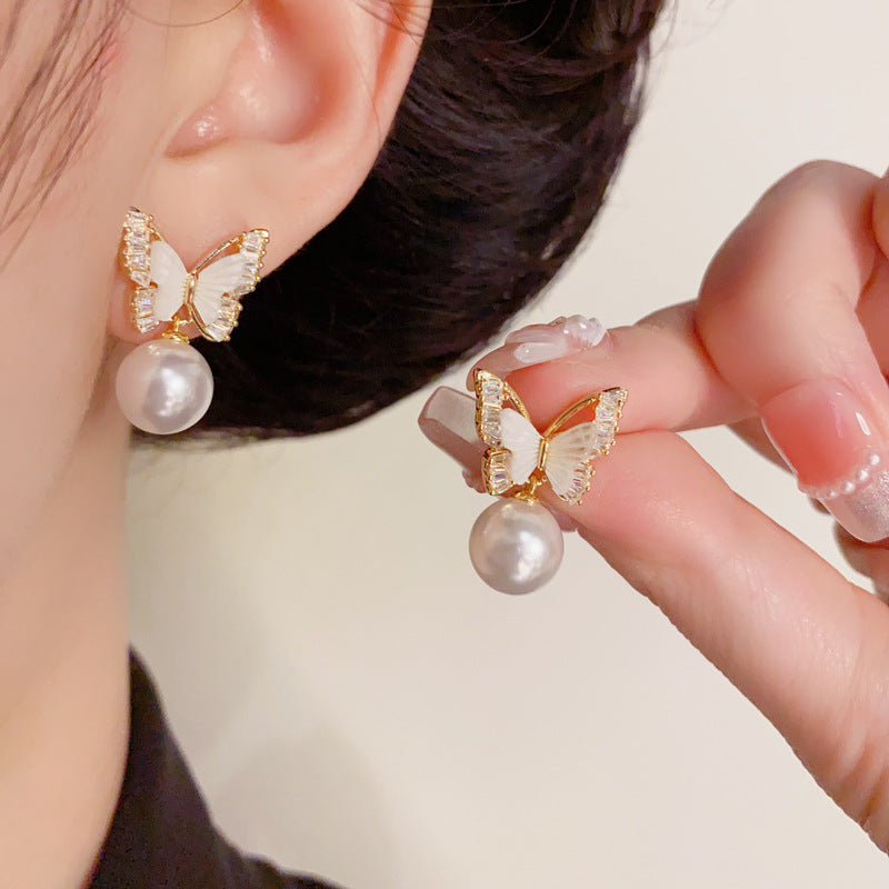 Luxury Zircon Butterfly & Pearl Earrings – Animal-Inspired Design