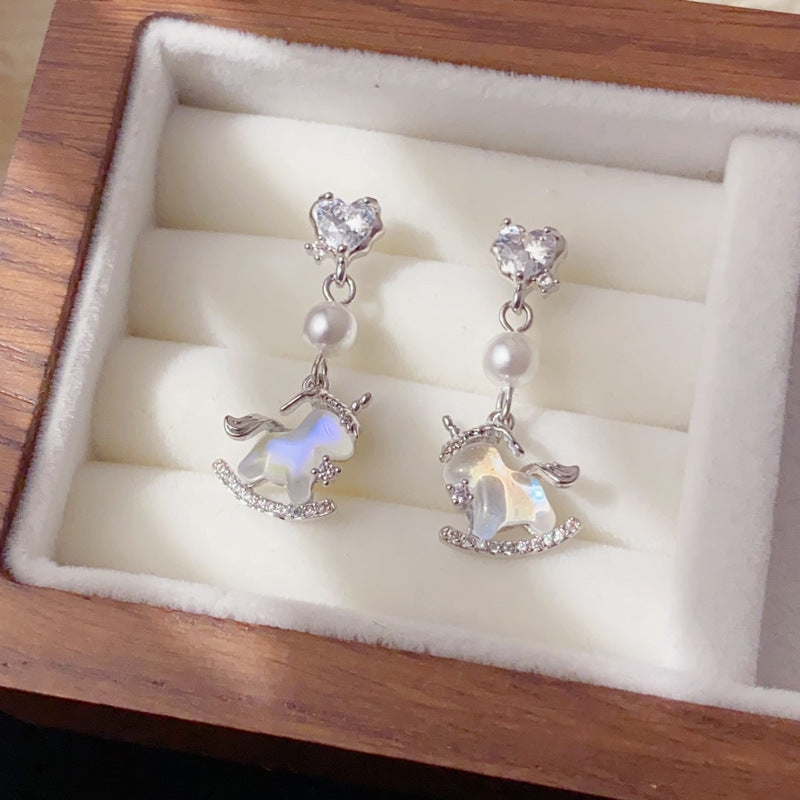 Luxury Zircon Heart Pearl Unicorn Drop Earrings – Animal Design
