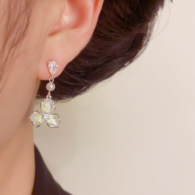 S925 Silver Luxury Gradient Green Petal Drop Earrings – Floral Design