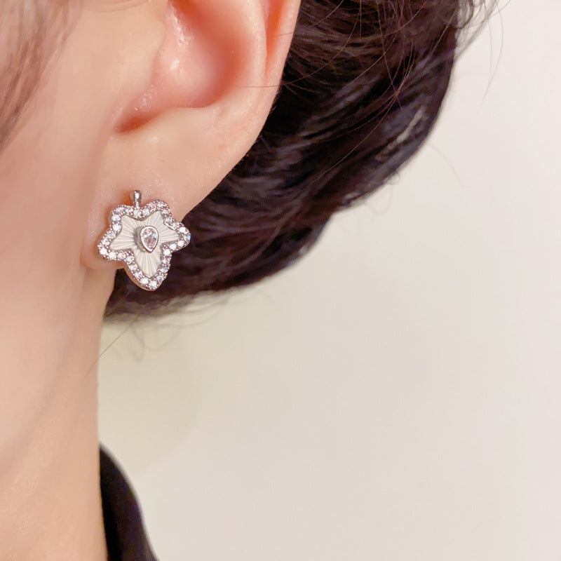 Luxury Zircon & Pearl Maple Leaf Stud Earrings – Floral Design