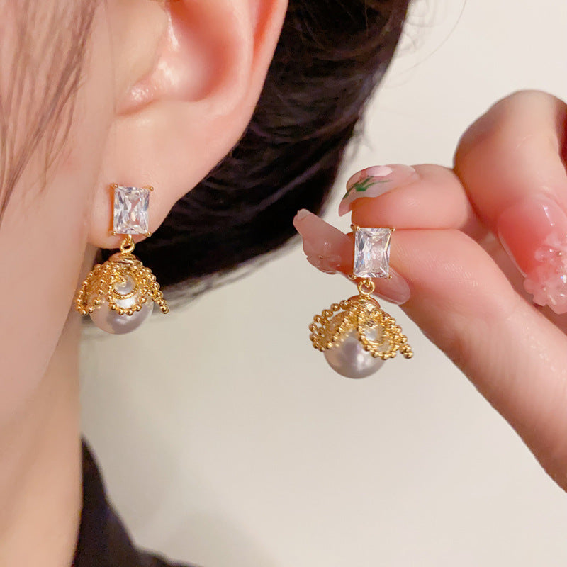 14K Gold Square Zircon & Pearl Petal Drop Earrings – Elegant Design