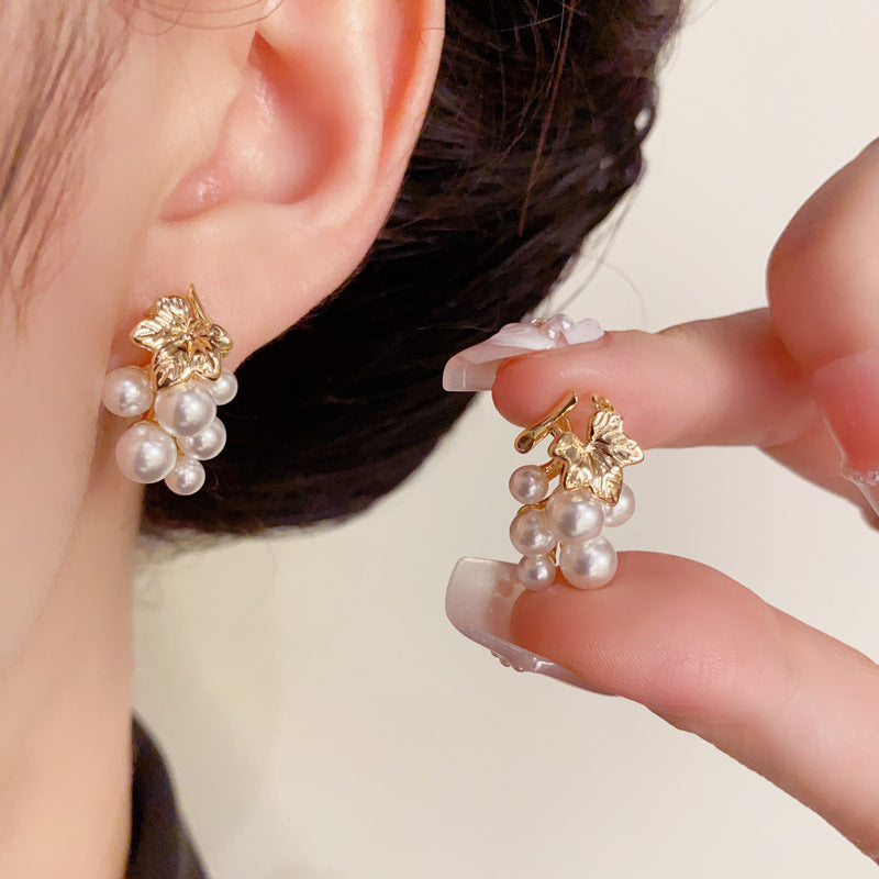Elegant Pearl Grape Stud Gold Earrings – Fruit-Inspired Design