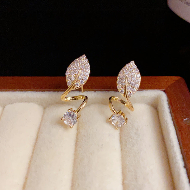 14K Gold Zircon Leaf Stud Earrings - Chic Elegance Design