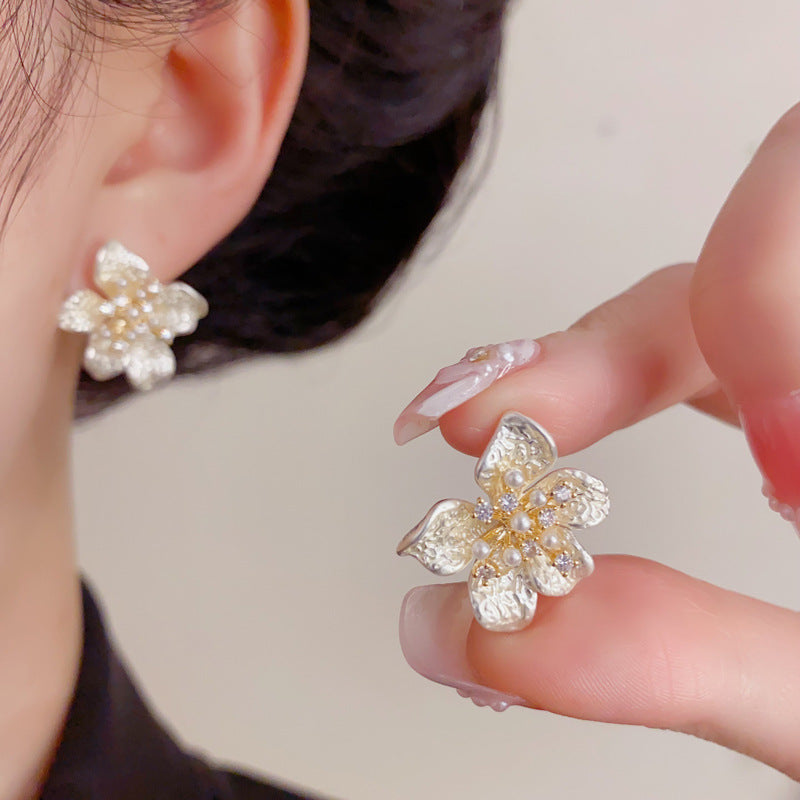 Eaioncol Floral CZ Petal Stud Earrings Gold