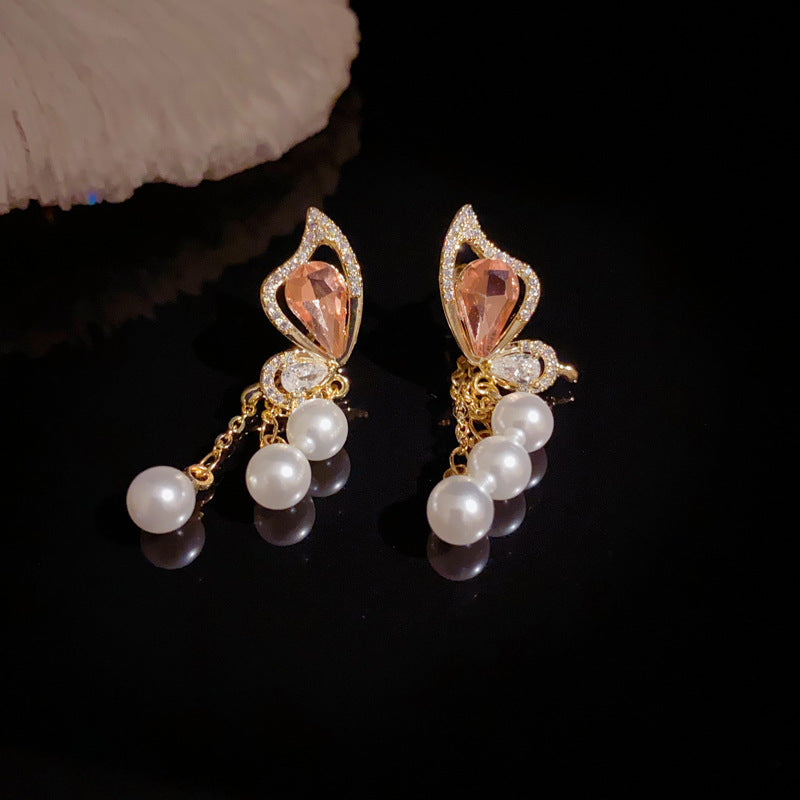 Luxury Butterfly & Pearl Tassel Drop Earrings – Elegant Design