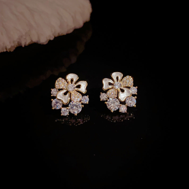 14K Gold-Plated Full Zircon Floral Stud Earrings – Elegant Design