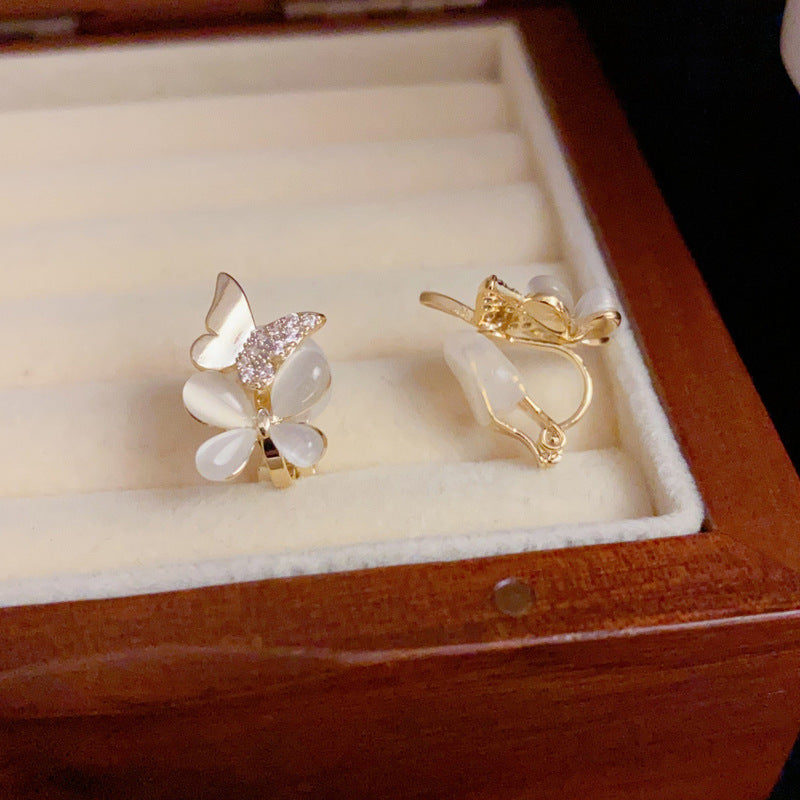 14K Gold Cat's Eye Butterfly Earrings – Elegant No-Piercing Design