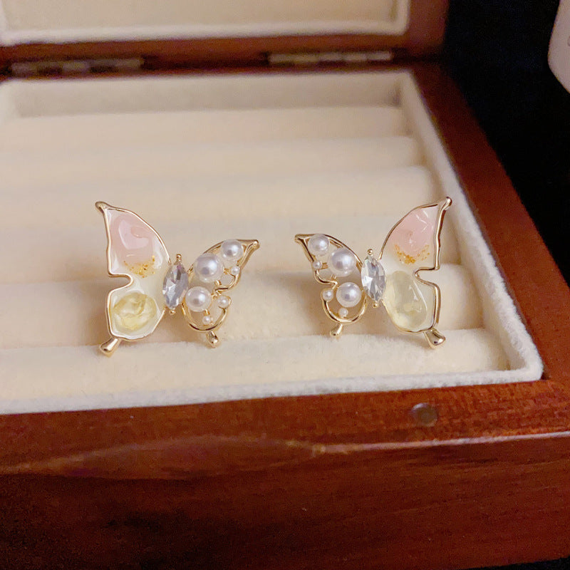 14K Gold-Plated Pearl & Butterfly Stud Earrings – Chic Korean Design