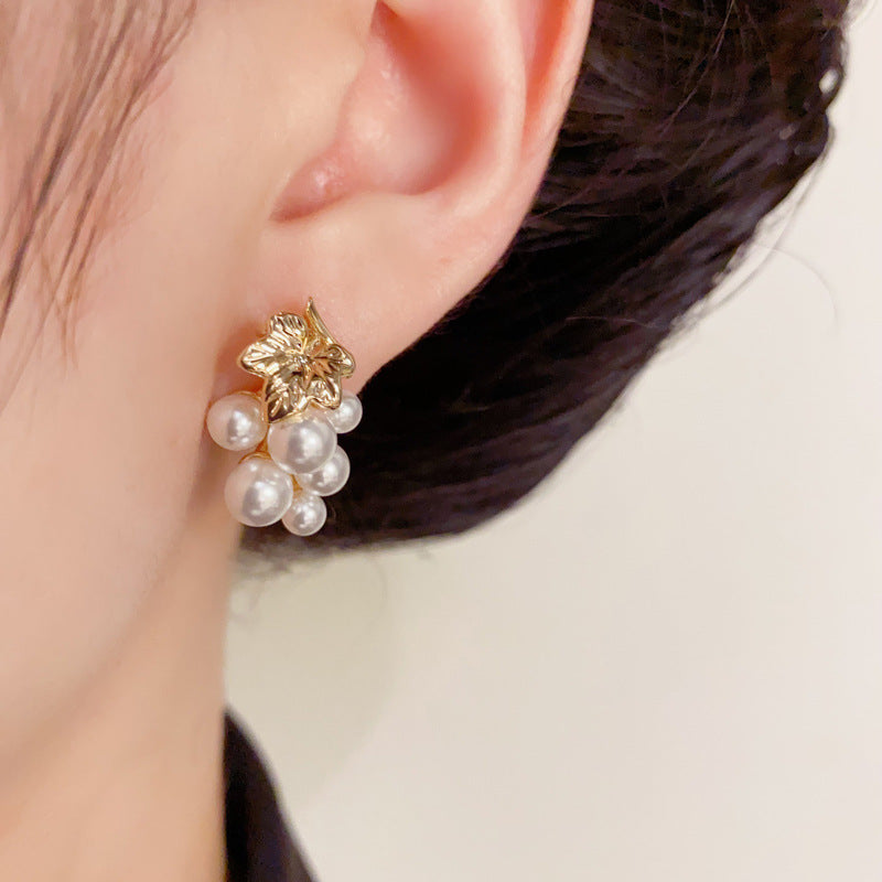 Elegant Pearl Grape Stud Gold Earrings – Fruit-Inspired Design