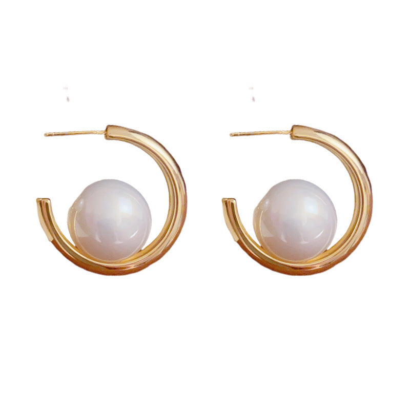 Luxury 18K High-Gloss Bead C-Shaped Hoop Earrings – Elegant Design