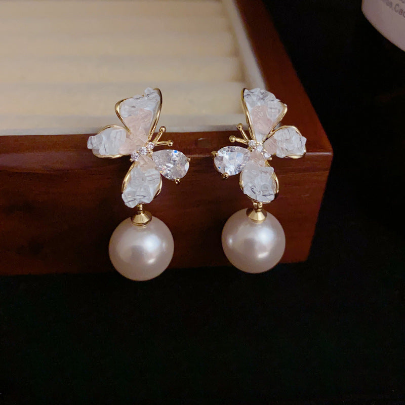 14K Gold-Plated Crystal Butterfly Pearl Drop Earrings – Elegant Design