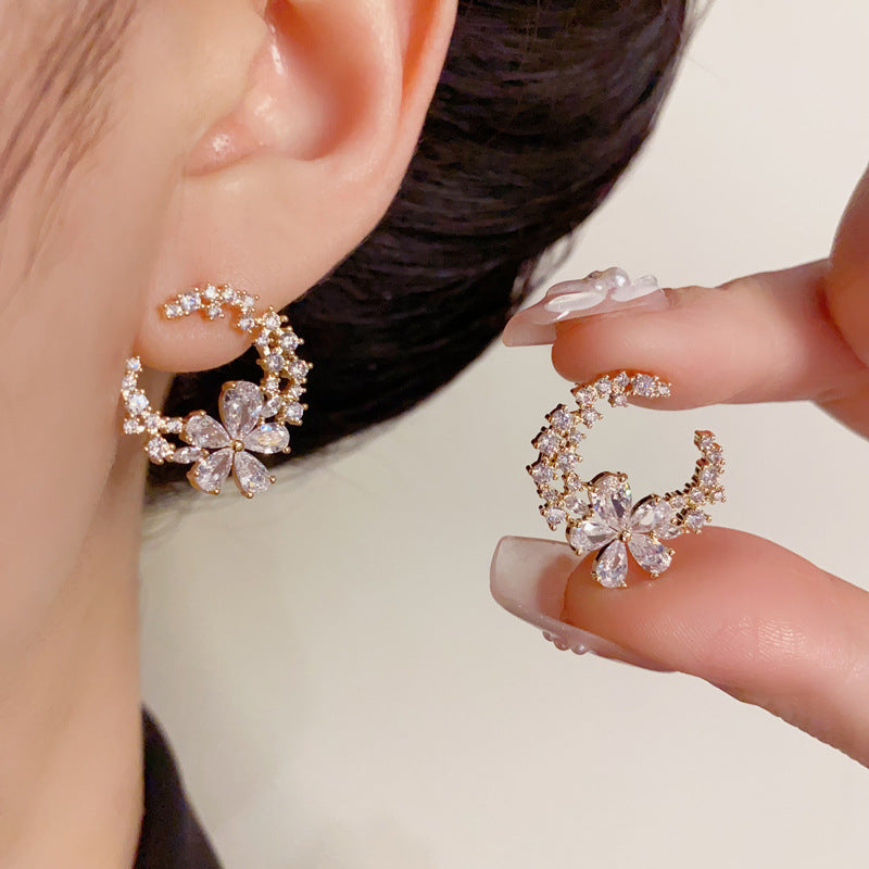 14K Gold-Plated Zircon Crescent Moon Flower Earrings – Elegant Design