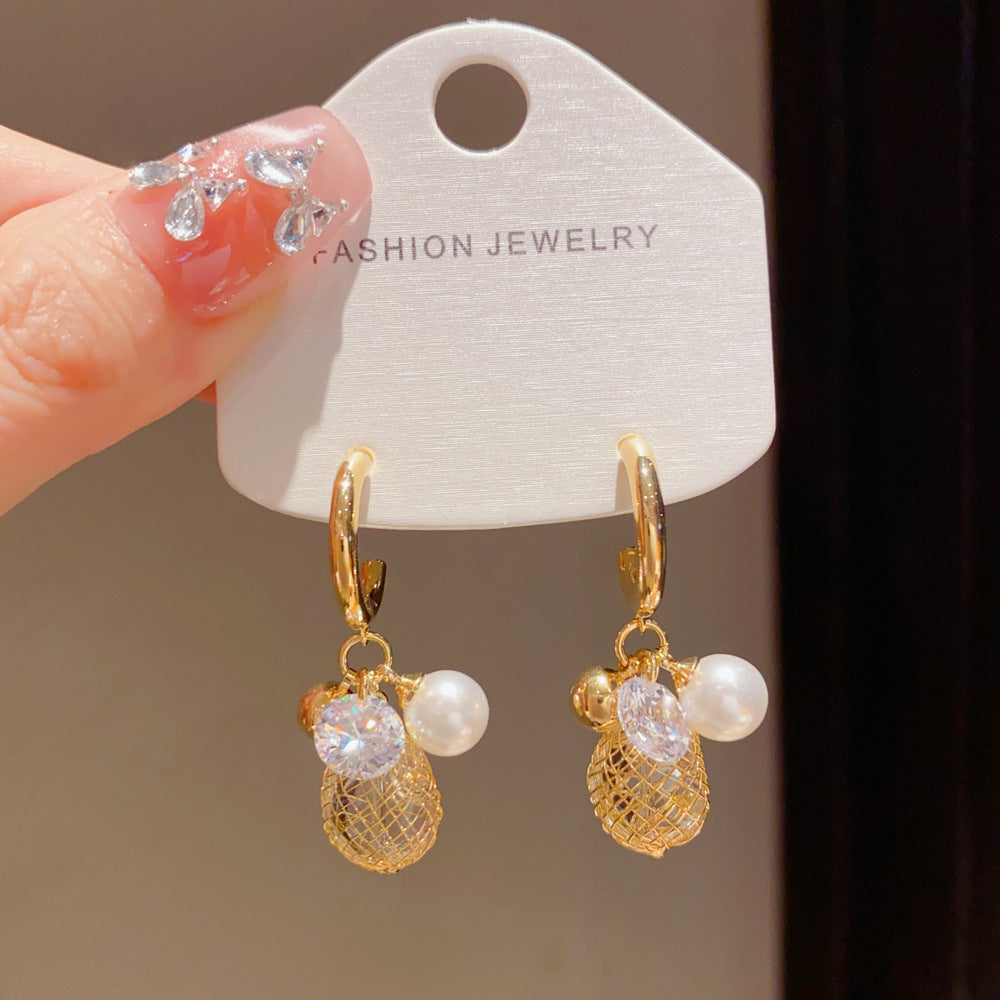 Eaioncol Grid Pearl CZ C Hoop Drop Earrings Gold Silver