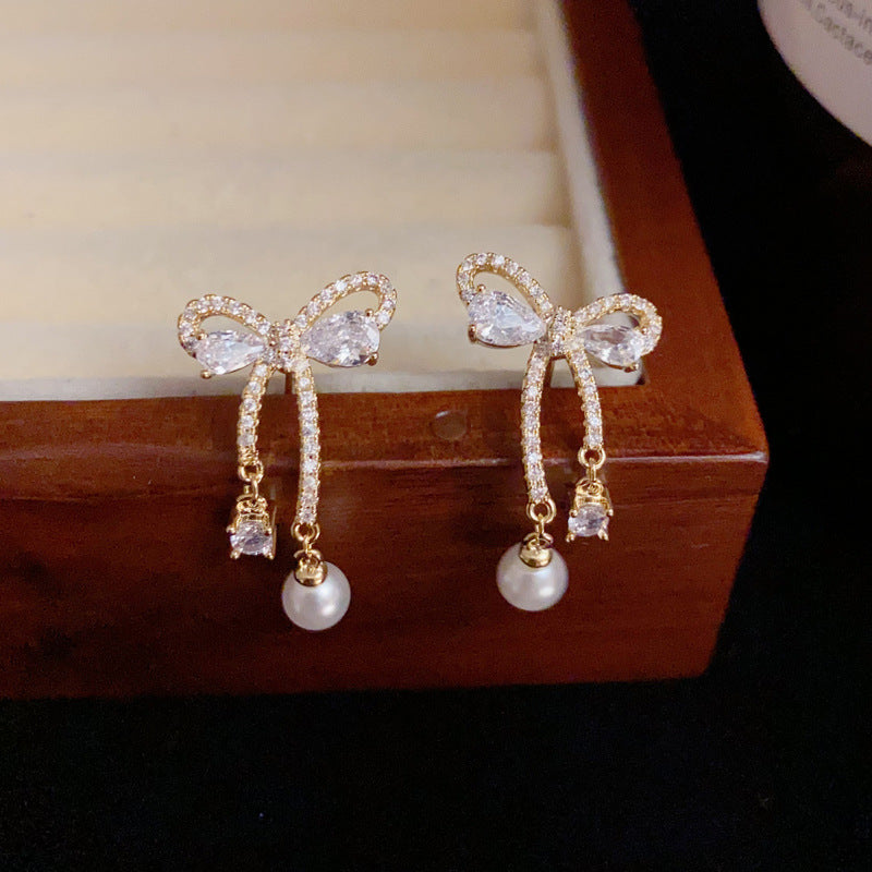 14K Gold Zircon Bowknot Drop Earrings - Chic Elegance Design