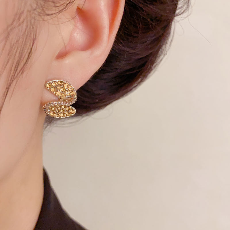 Luxury Coffee Full-Zircon Twisted Stud Earrings – Geometric Design