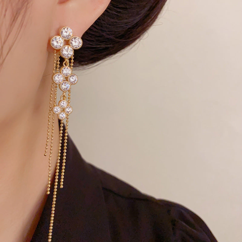 Luxury Four-Leaf Flower Long Tassel Drop Earrings – Sparkle Design