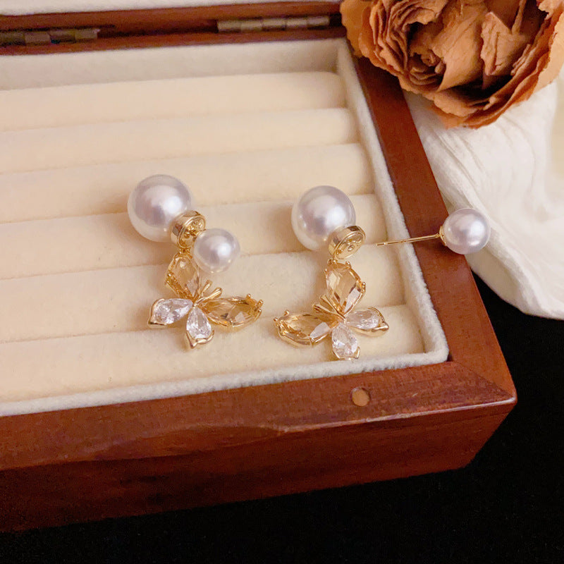 Luxury Two-Way Pearl & Butterfly Drop Earrings– Animal-Inspired Design