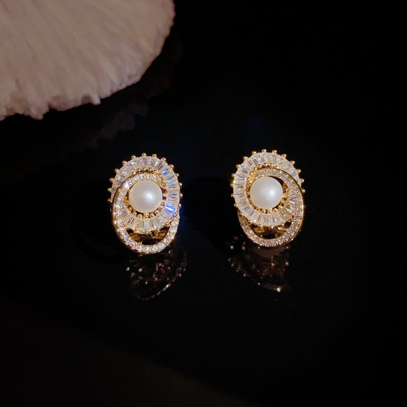 Luxury Zircon Linked Pearl Oval Stud Gold Earrings – Geometric Design