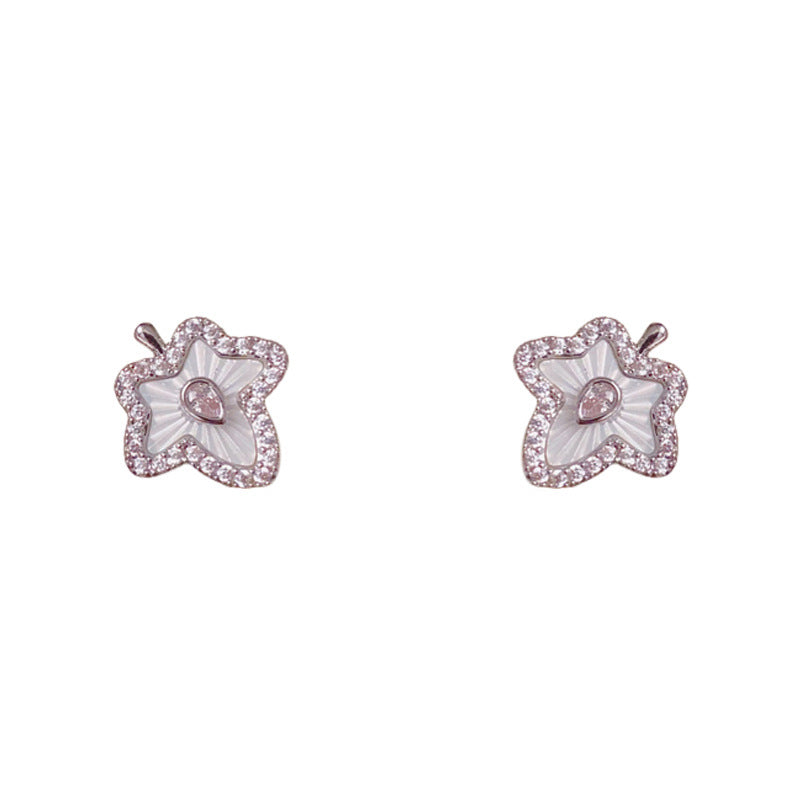 Luxury Zircon & Pearl Maple Leaf Stud Earrings – Floral Design