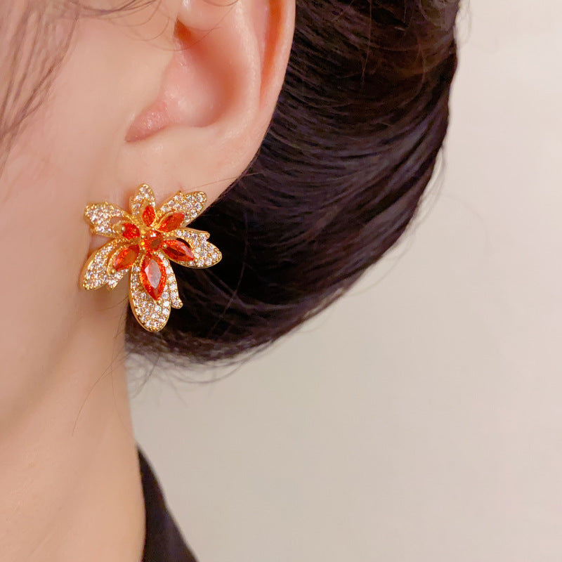Luxury Micro-Inlaid Zircon Maple Leaf Stud Earrings – Floral Design