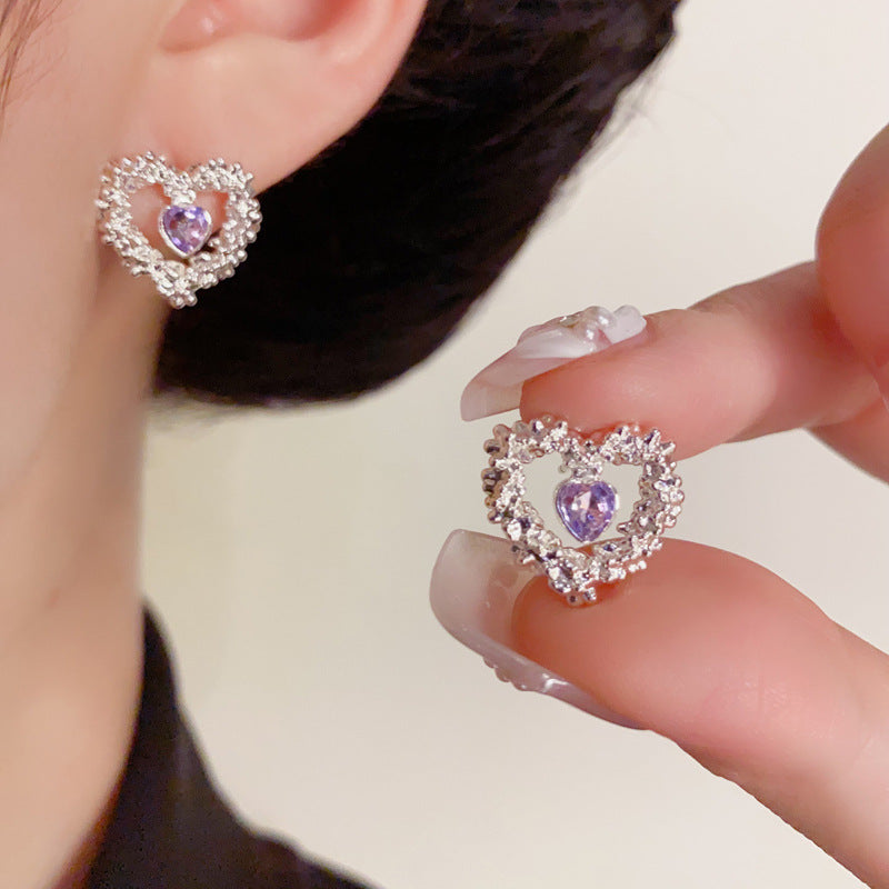 Luxury Hollow Zircon Heart Stud Earrings – Elegant Geometric Design