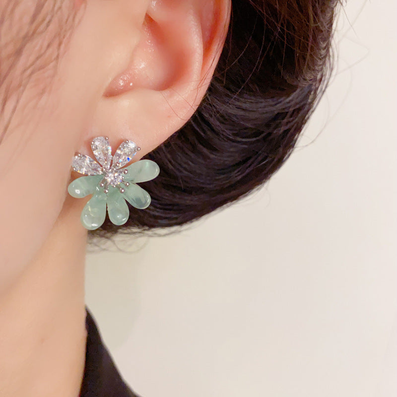 Luxury Zircon Green Petal Stud Sliver Earrings – Elegant Flower Design