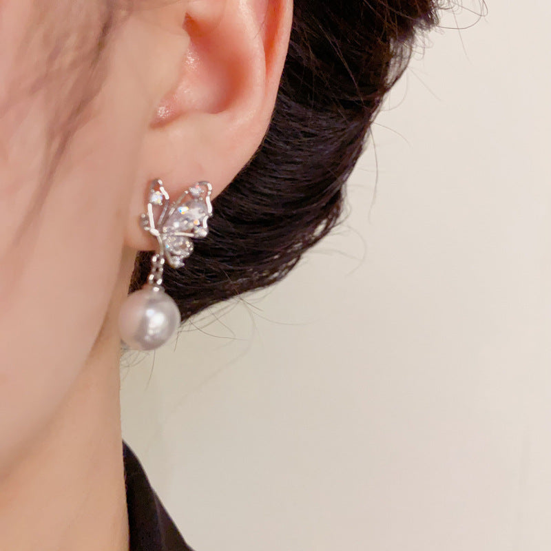 14K Gold Zircon Butterfly Pearl Drop Earrings - Chic Elegance Design